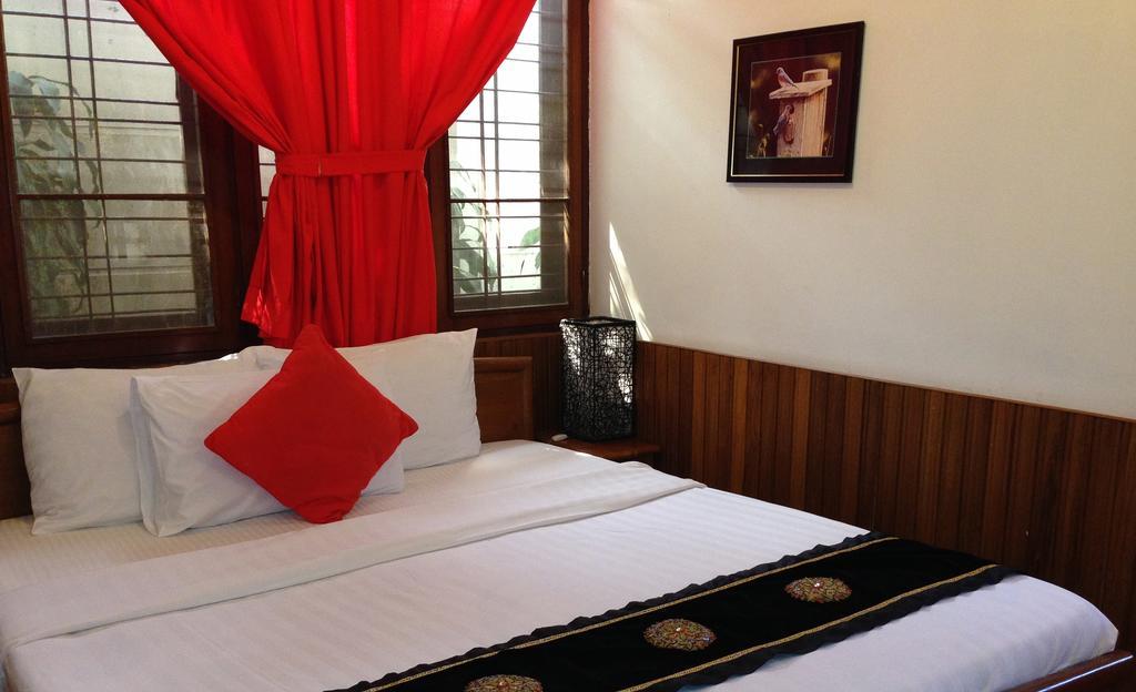 Classique Inn Yangon Exterior photo